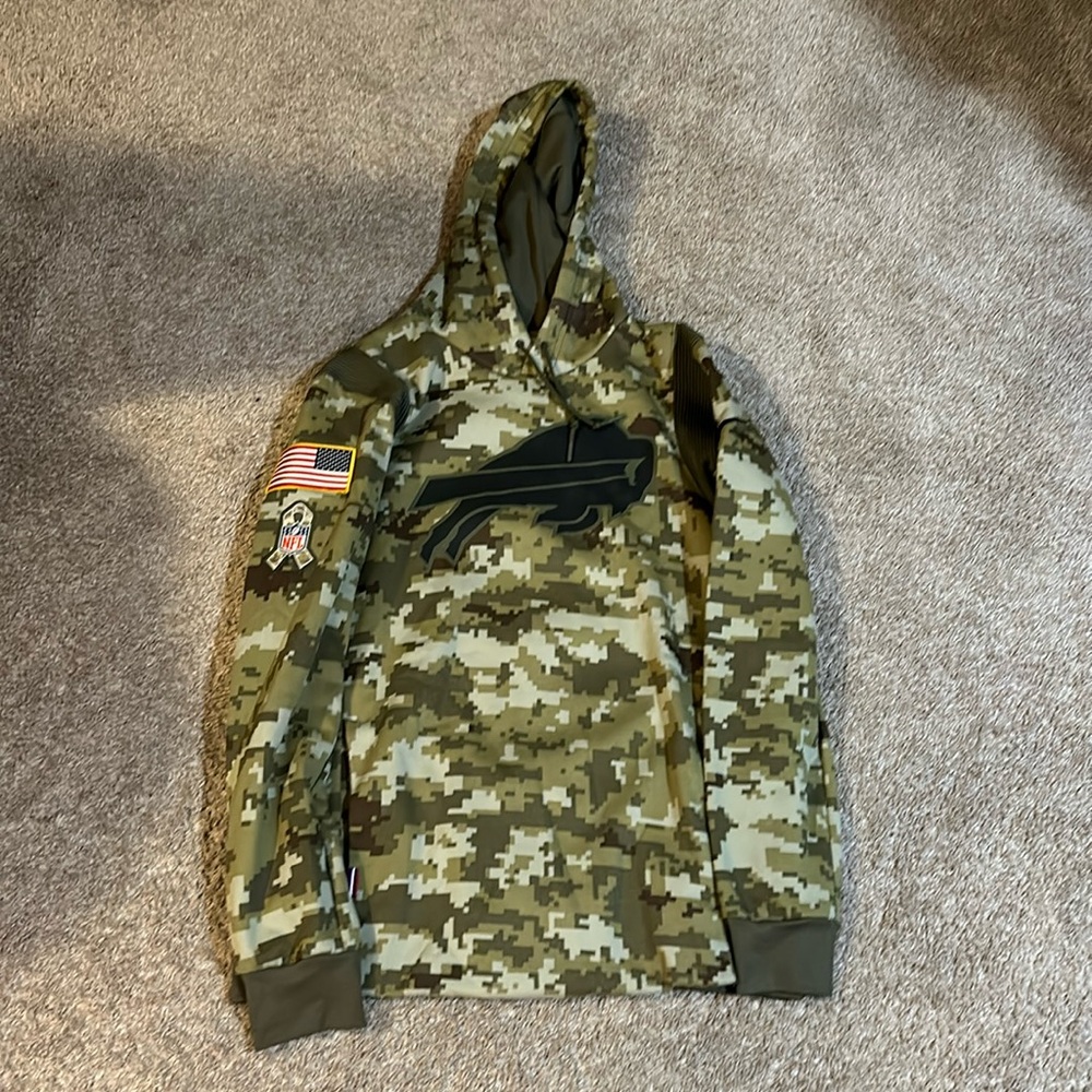 Buffalo Bills Nike Salute to Service Hoodie